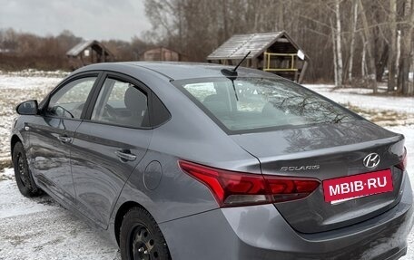 Hyundai Solaris II рестайлинг, 2018 год, 912 000 рублей, 7 фотография