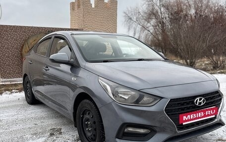 Hyundai Solaris II рестайлинг, 2018 год, 912 000 рублей, 11 фотография