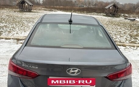 Hyundai Solaris II рестайлинг, 2018 год, 912 000 рублей, 23 фотография