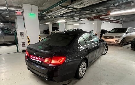 BMW 5 серия, 2010 год, 1 900 000 рублей, 4 фотография