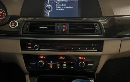 BMW 5 серия, 2010 год, 1 900 000 рублей, 17 фотография