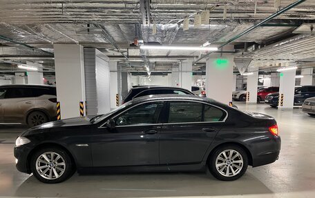 BMW 5 серия, 2010 год, 1 900 000 рублей, 22 фотография