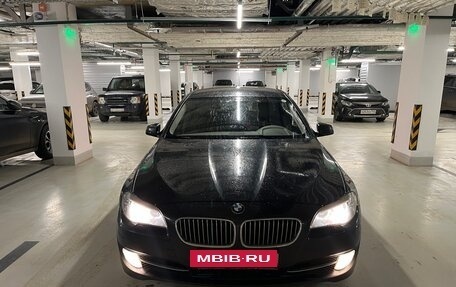 BMW 5 серия, 2010 год, 1 900 000 рублей, 23 фотография