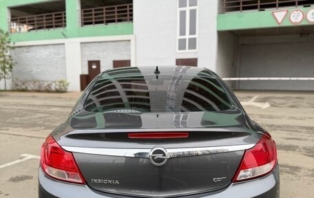 Opel Insignia II рестайлинг, 2010 год, 900 000 рублей, 9 фотография