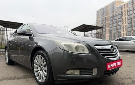 Opel Insignia II рестайлинг, 2010 год, 900 000 рублей, 2 фотография