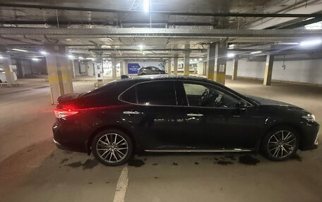 Toyota Camry, 2023 год, 1 790 000 рублей, 10 фотография