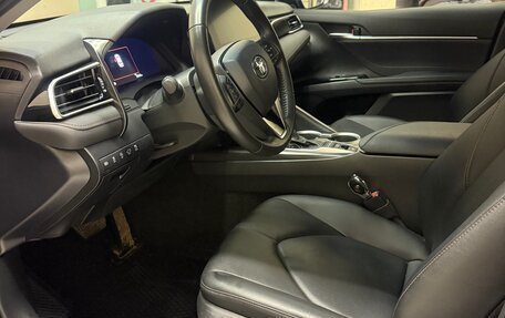 Toyota Camry, 2023 год, 1 790 000 рублей, 18 фотография