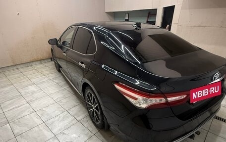 Toyota Camry, 2023 год, 1 790 000 рублей, 23 фотография