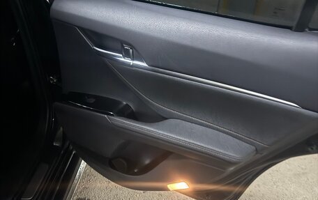 Toyota Camry, 2023 год, 1 790 000 рублей, 29 фотография