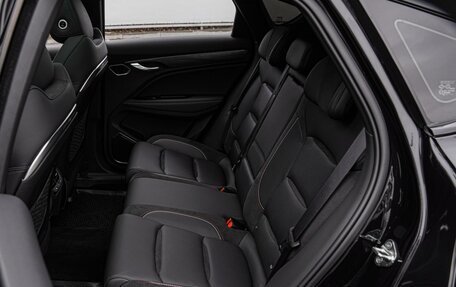 Geely Tugella FY11, 2023 год, 3 500 000 рублей, 9 фотография