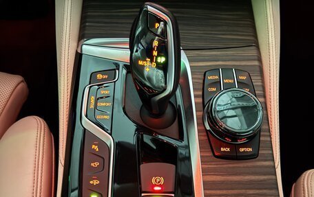 BMW 6 серия, 2018 год, 4 100 000 рублей, 14 фотография