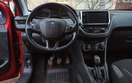 Peugeot 208 II, 2013 год, 480 000 рублей, 2 фотография