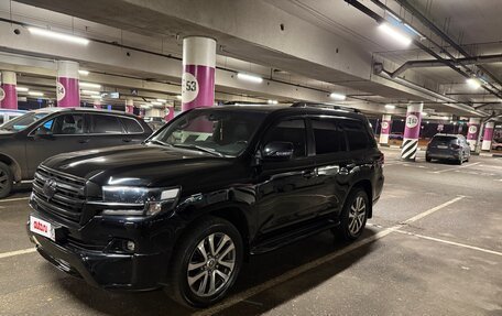 Toyota Land Cruiser 200, 2017 год, 7 500 000 рублей, 8 фотография