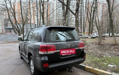 Toyota Land Cruiser 200, 2018 год, 6 000 000 рублей, 2 фотография