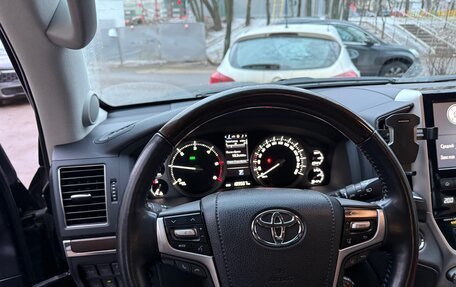 Toyota Land Cruiser 200, 2018 год, 6 000 000 рублей, 5 фотография