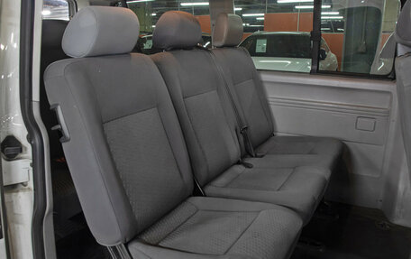 Volkswagen Caravelle T5, 2012 год, 1 598 000 рублей, 12 фотография