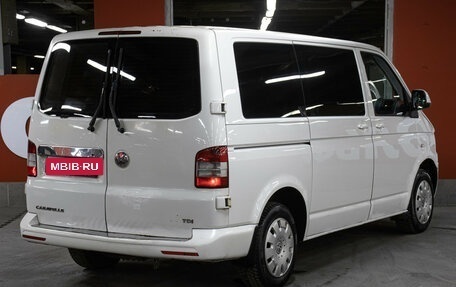 Volkswagen Caravelle T5, 2012 год, 1 598 000 рублей, 5 фотография