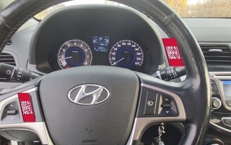 Hyundai Solaris II рестайлинг, 2015 год, 1 200 000 рублей, 9 фотография