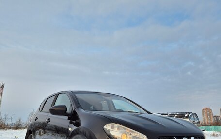 Nissan Qashqai, 2011 год, 900 000 рублей, 2 фотография