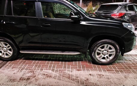 Toyota Land Cruiser Prado 150 рестайлинг 2, 2012 год, 2 450 000 рублей, 4 фотография