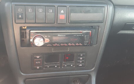 Audi A4, 1997 год, 220 000 рублей, 7 фотография