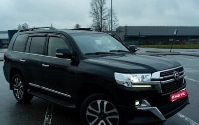 Toyota Land Cruiser 200, 2015 год, 5 950 000 рублей, 1 фотография