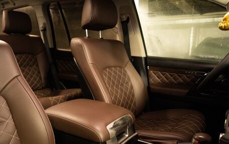 Toyota Land Cruiser 200, 2015 год, 5 950 000 рублей, 2 фотография