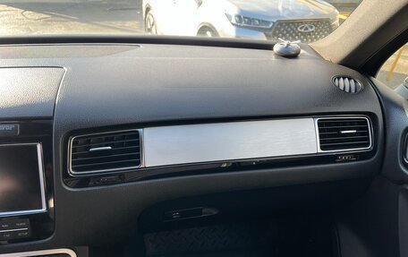 Volkswagen Touareg III, 2010 год, 1 840 000 рублей, 12 фотография