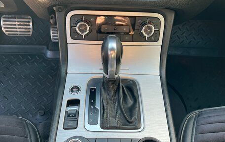 Volkswagen Touareg III, 2010 год, 1 840 000 рублей, 9 фотография