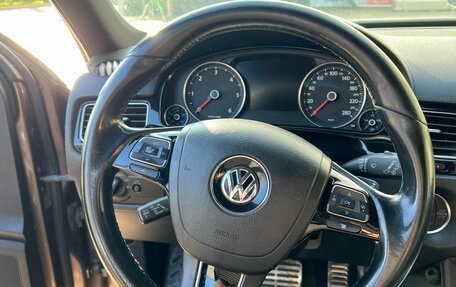 Volkswagen Touareg III, 2010 год, 1 840 000 рублей, 11 фотография