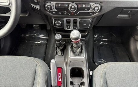 Jeep Wrangler, 2025 год, 7 079 000 рублей, 22 фотография