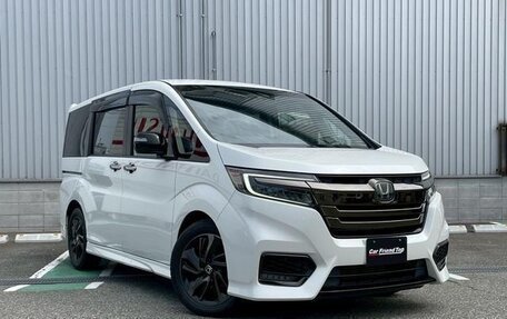 Honda Stepwgn IV, 2022 год, 2 380 111 рублей, 1 фотография