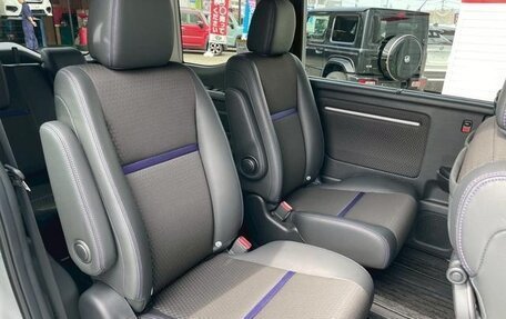 Honda Stepwgn IV, 2022 год, 2 380 111 рублей, 15 фотография