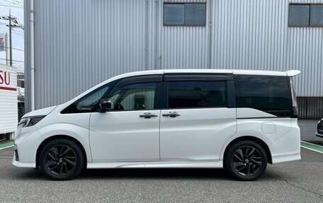 Honda Stepwgn IV, 2022 год, 2 380 111 рублей, 4 фотография