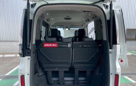 Honda Stepwgn IV, 2022 год, 2 380 111 рублей, 10 фотография