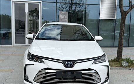 Toyota Corolla, 2022 год, 1 900 000 рублей, 2 фотография