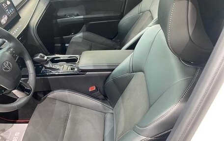 Toyota Camry, 2025 год, 4 000 000 рублей, 8 фотография