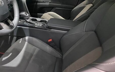 Toyota Camry, 2025 год, 4 000 000 рублей, 13 фотография