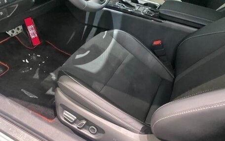 Toyota Camry, 2025 год, 4 000 000 рублей, 14 фотография