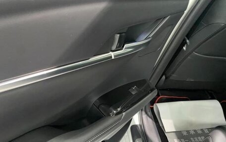 Toyota Camry, 2025 год, 4 000 000 рублей, 24 фотография