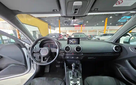 Audi A3, 2017 год, 1 550 000 рублей, 10 фотография