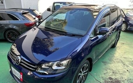 Volkswagen Sharan II, 2019 год, 1 560 111 рублей, 3 фотография