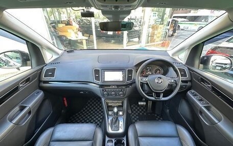 Volkswagen Sharan II, 2019 год, 1 560 111 рублей, 16 фотография