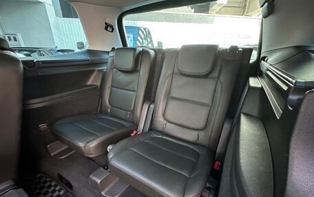 Volkswagen Sharan II, 2019 год, 1 560 111 рублей, 26 фотография