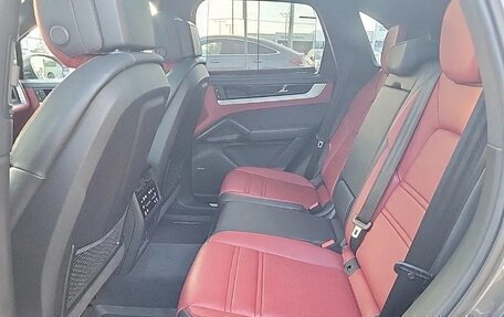 Porsche Cayenne III, 2023 год, 10 400 000 рублей, 12 фотография