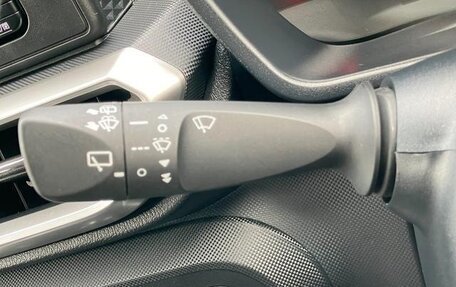 Daihatsu Rocky, 2022 год, 1 779 000 рублей, 24 фотография