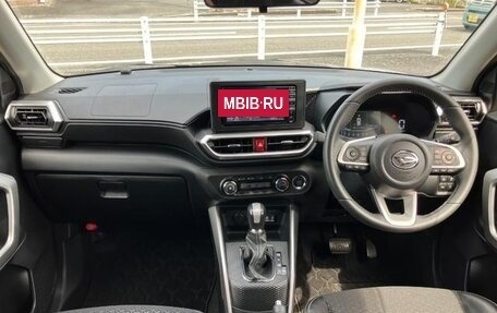 Daihatsu Rocky, 2022 год, 1 779 000 рублей, 19 фотография