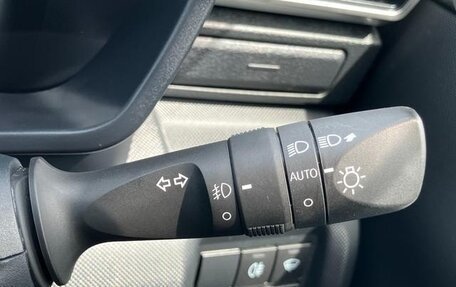 Daihatsu Rocky, 2022 год, 1 779 000 рублей, 25 фотография