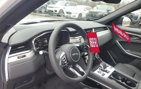 Jaguar F-Pace, 2025 год, 7 184 000 рублей, 12 фотография