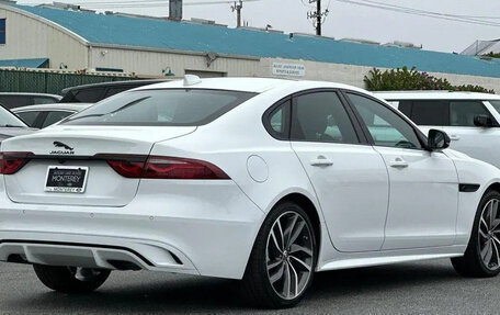 Jaguar XF II, 2024 год, 6 883 000 рублей, 16 фотография